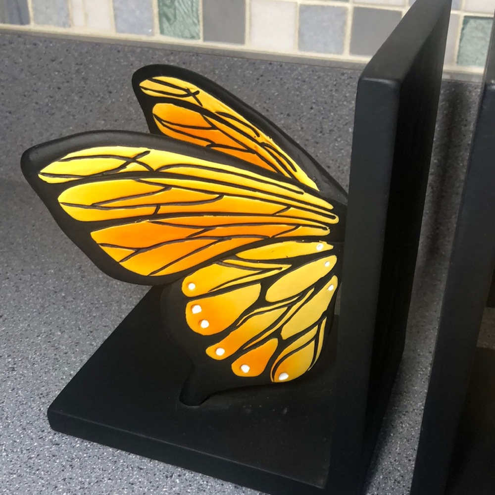 Monarch Butterflies ￼Bookends￼ NWT 7” - Picture 5 of 8